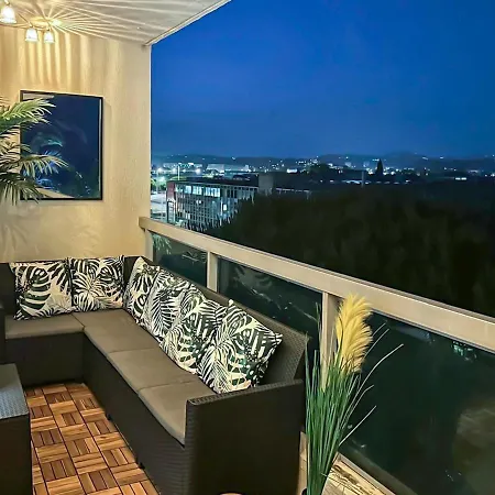 C3 Staywizus - Facing Sea And - Wifi, Ac, Terrace Apartment *